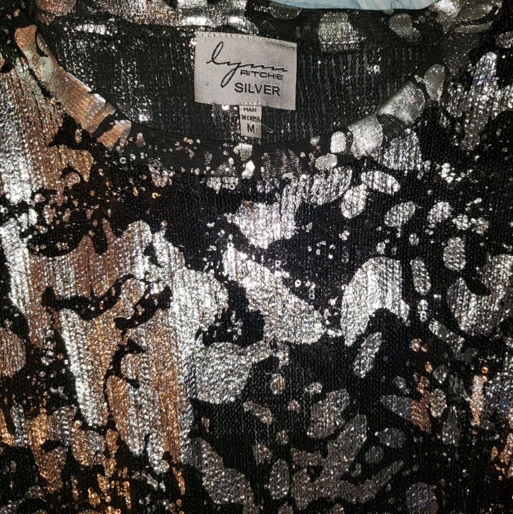 Lynn Ritchie Silver Tunic - Picture 6 of 6
